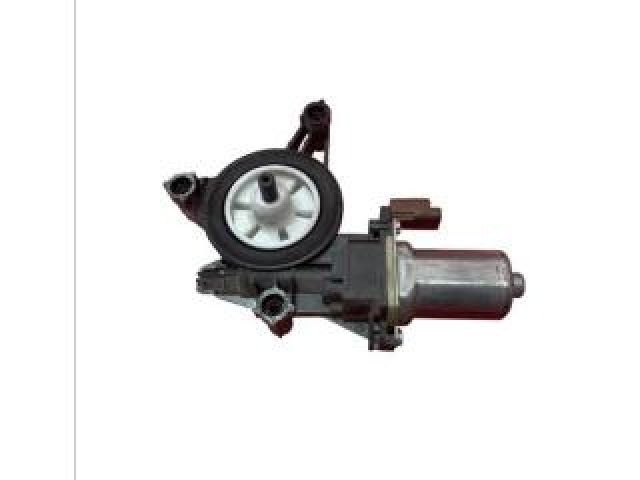 bontott DACIA SANDERO Jobb hátsó Ablakemelő Motor