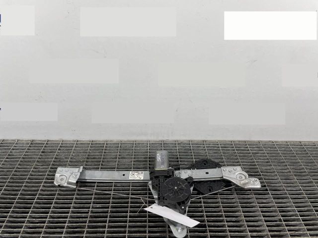 bontott DACIA SANDERO Jobb hátsó Ablakemelő Szerkezet (Elektromos)