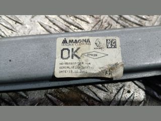 bontott DACIA SANDERO Jobb hátsó Ablakemelő Szerkezet (Mechanikus)