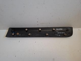 bontott DACIA SANDERO Jobb hátsó Ajtó Díszléc