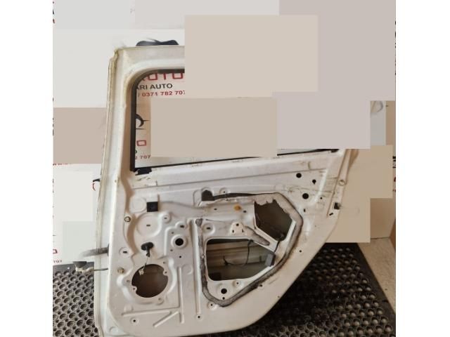 bontott DACIA SANDERO Jobb hátsó Ajtó (Üres lemez)