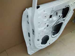 bontott DACIA SANDERO Jobb hátsó Ajtó (Üres lemez)