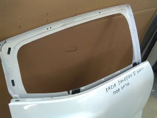 bontott DACIA SANDERO Jobb hátsó Ajtó (Üres lemez)