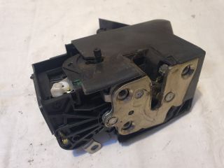 bontott DACIA SANDERO Jobb hátsó Ajtózár