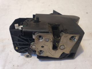 bontott DACIA SANDERO Jobb hátsó Ajtózár