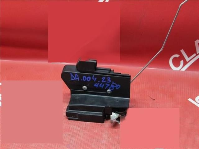 bontott DACIA SANDERO Jobb hátsó Ajtózár