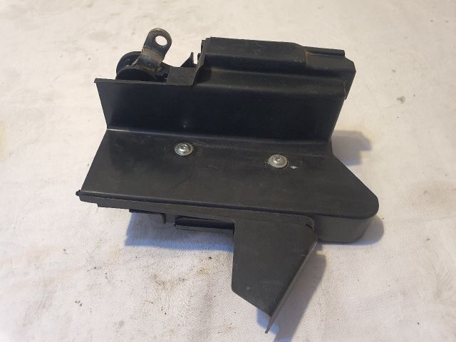 bontott DACIA SANDERO Jobb hátsó Ajtózár