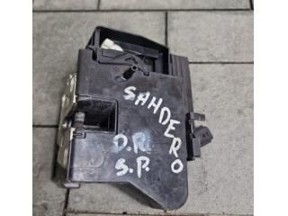 bontott DACIA SANDERO Jobb hátsó Ajtózár