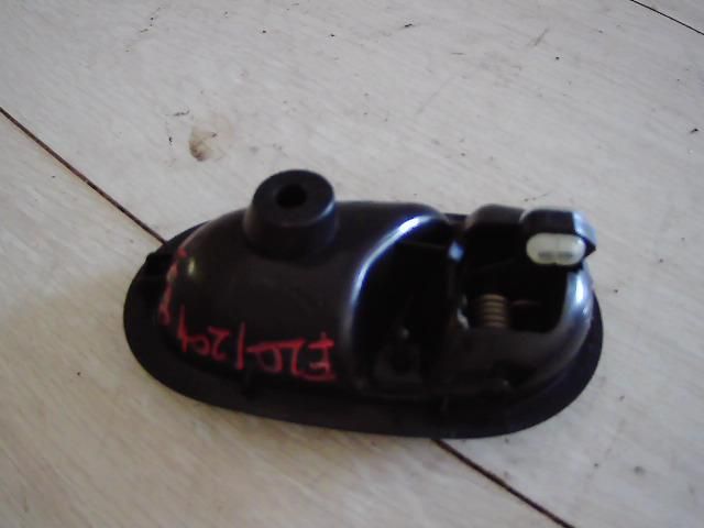 bontott DACIA SANDERO Jobb hátsó Belső Kilincs