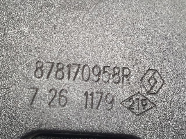 bontott DACIA SANDERO Jobb hátsó Biztonsági Öv Csat