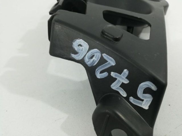 bontott DACIA SANDERO Jobb hátsó Lökhárító Tartó (Műanyag)