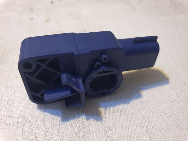 bontott DACIA SANDERO Jobb hátsó Oldal Ütközés Érzékelő