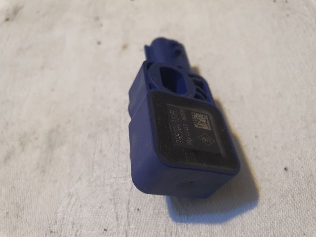 bontott DACIA SANDERO Jobb hátsó Oldal Ütközés Érzékelő