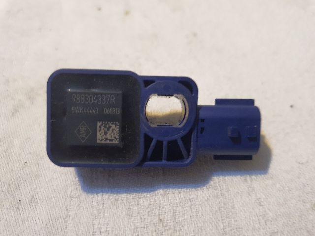 bontott DACIA SANDERO Jobb hátsó Oldal Ütközés Érzékelő