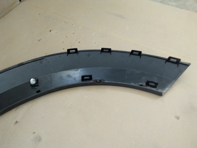 bontott DACIA SANDERO Jobb hátsó Sárvédő Díszléc