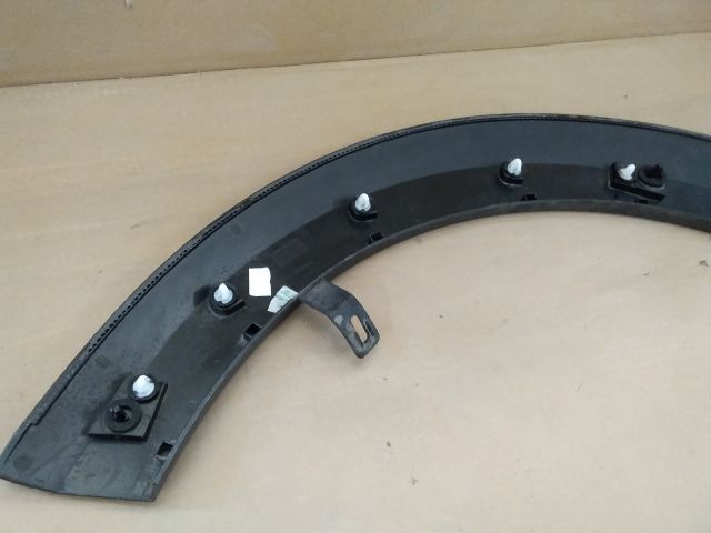 bontott DACIA SANDERO Jobb hátsó Sárvédő Díszléc