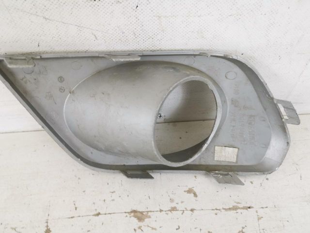 bontott DACIA SANDERO Jobb Ködfényszóró Lámpakeret