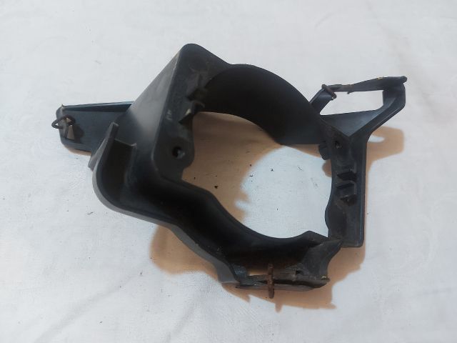 bontott DACIA SANDERO Jobb Ködfényszóró Lámpakeret