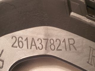 bontott DACIA SANDERO Jobb Ködfényszóró Lámpakeret