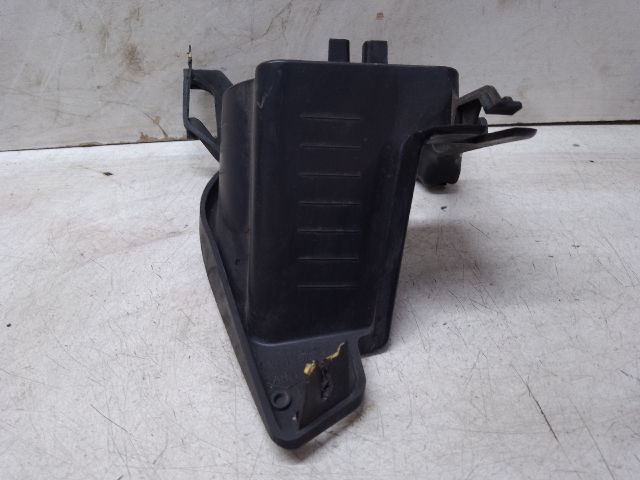 bontott DACIA SANDERO Jobb Ködfényszóró Tartó