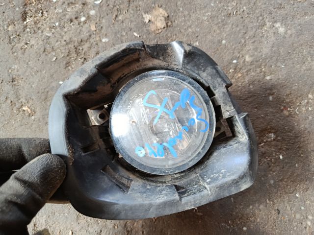 bontott DACIA SANDERO Jobb Ködfényszóró