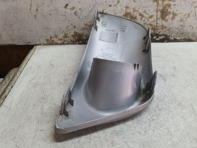 bontott DACIA SANDERO Jobb Ködlámpa Rács