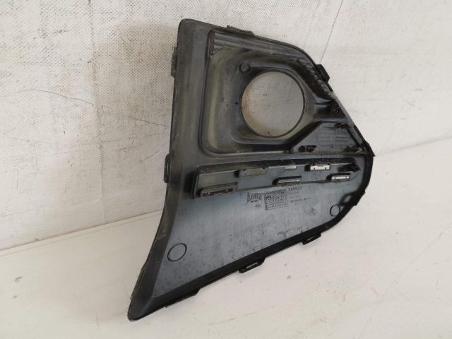 bontott DACIA SANDERO Jobb Ködlámpa Rács