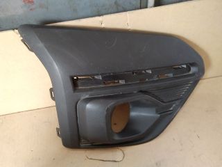 bontott DACIA SANDERO Jobb Ködlámpa Rács