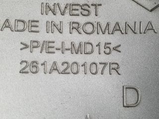 bontott DACIA SANDERO Jobb Ködlámpa Rács