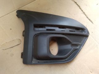 bontott DACIA SANDERO Jobb Ködlámpa Rács