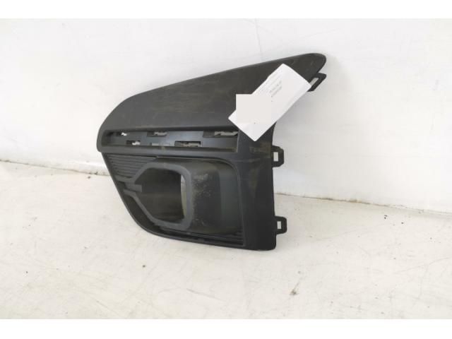 bontott DACIA SANDERO Jobb Ködlámpa Rács