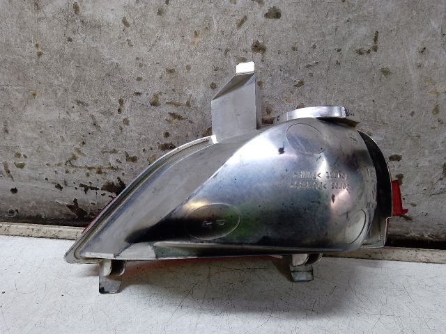 bontott DACIA SANDERO Jobb Ködzárófény