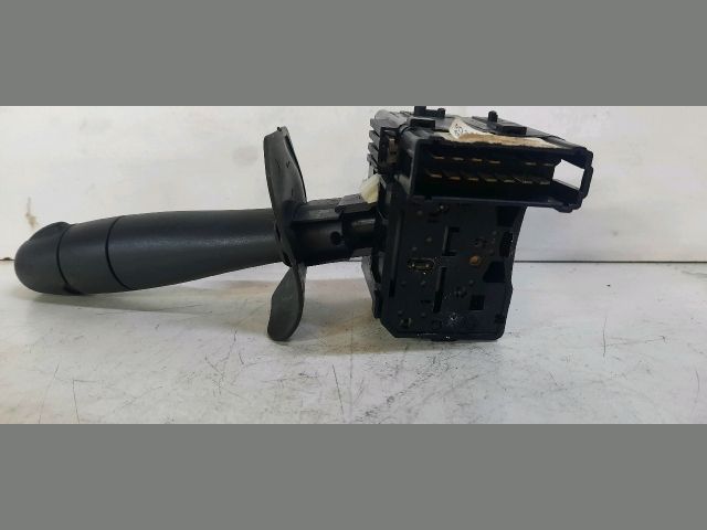 bontott DACIA SANDERO Jobb Kormánykapcsoló Ablaktörlő