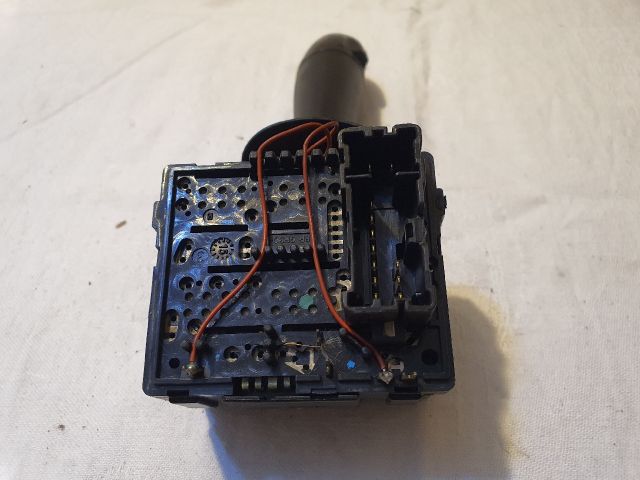 bontott DACIA SANDERO Jobb Kormánykapcsoló Ablaktörlő