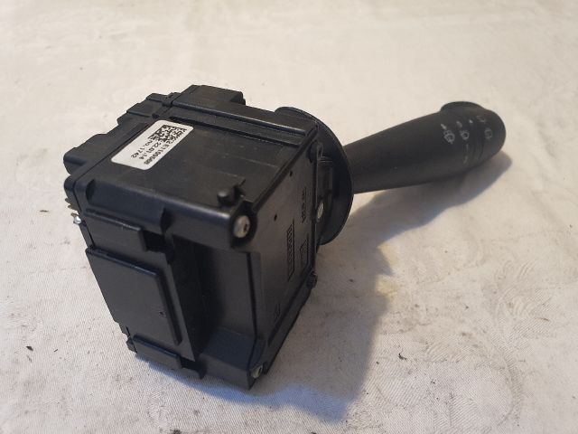 bontott DACIA SANDERO Jobb Kormánykapcsoló Ablaktörlő