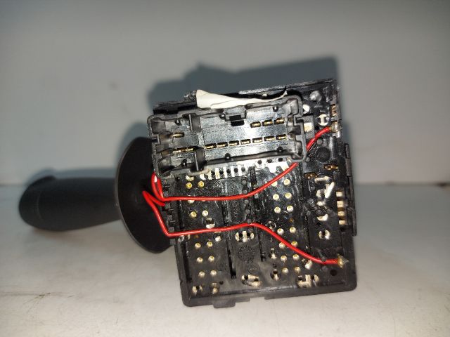 bontott DACIA SANDERO Jobb Kormánykapcsoló Ablaktörlő