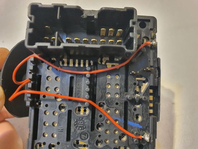 bontott DACIA SANDERO Jobb Kormánykapcsoló Ablaktörlő