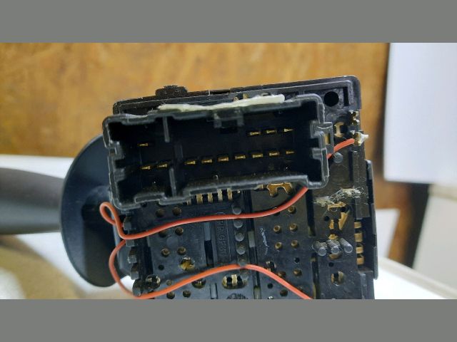 bontott DACIA SANDERO Jobb Kormánykapcsoló Ablaktörlő