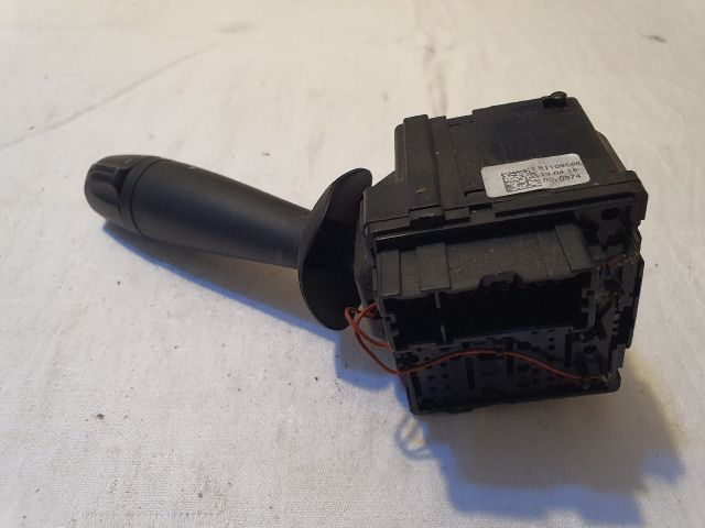 bontott DACIA SANDERO Jobb Kormánykapcsoló Ablaktörlő