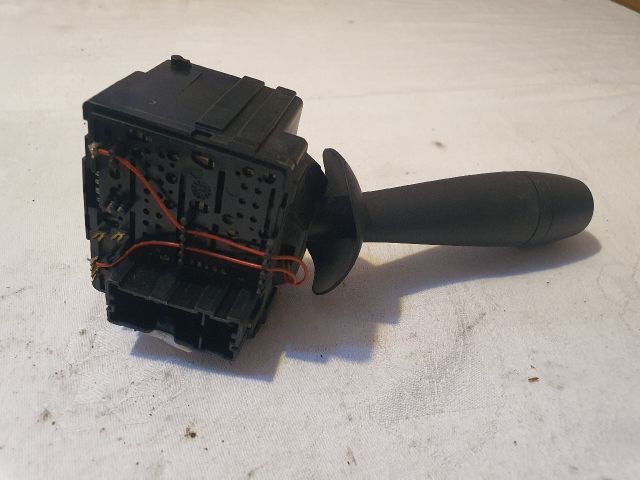 bontott DACIA SANDERO Jobb Kormánykapcsoló Ablaktörlő