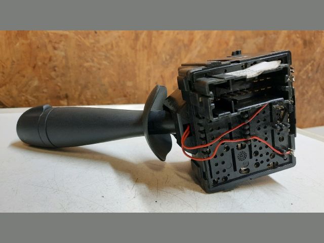 bontott DACIA SANDERO Jobb Kormánykapcsoló Ablaktörlő