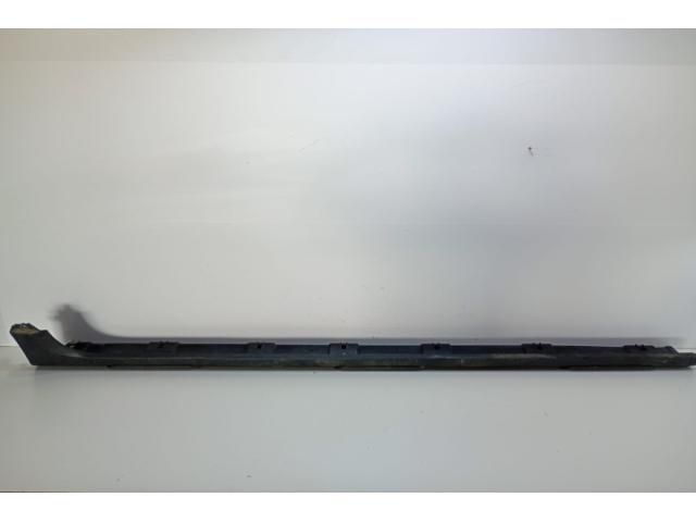 bontott DACIA SANDERO Jobb Küszöb