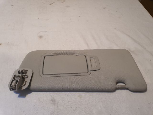 bontott DACIA SANDERO Jobb Napellenző