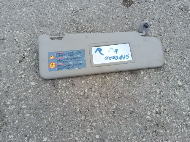 bontott DACIA SANDERO Jobb Napellenző