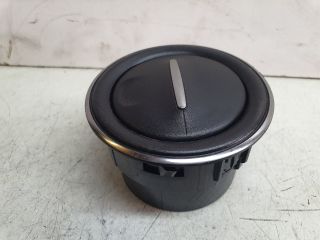 bontott DACIA SANDERO Jobb Szellőző