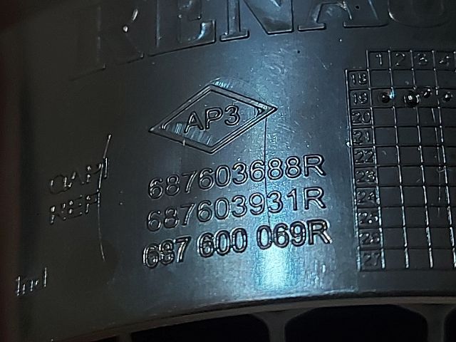 bontott DACIA SANDERO Jobb Szellőző