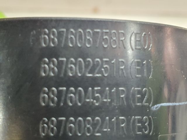 bontott DACIA SANDERO Jobb Szellőző