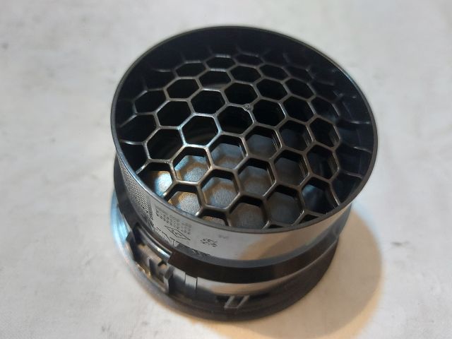 bontott DACIA SANDERO Jobb Szellőző