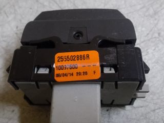 bontott DACIA SANDERO Kapcsoló (Magában)