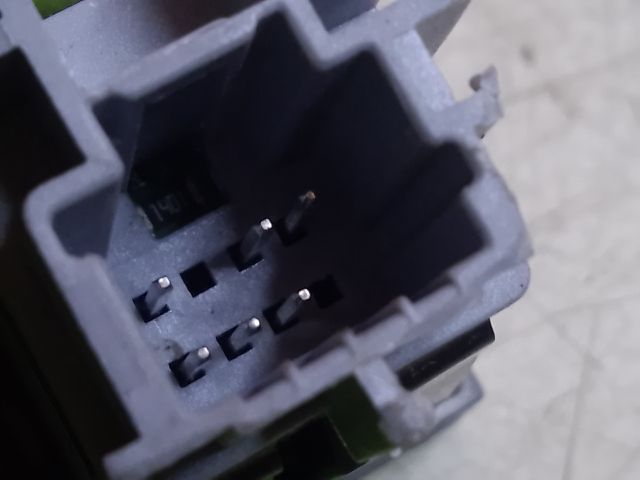 bontott DACIA SANDERO Kapcsoló (Magában)